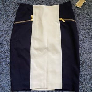 BRAND NEW Michael Kors Skirt
